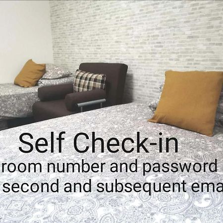 Lx -- Self Check-In -- Room Number & Password Is In The Following Email Tokio Zewnętrze zdjęcie