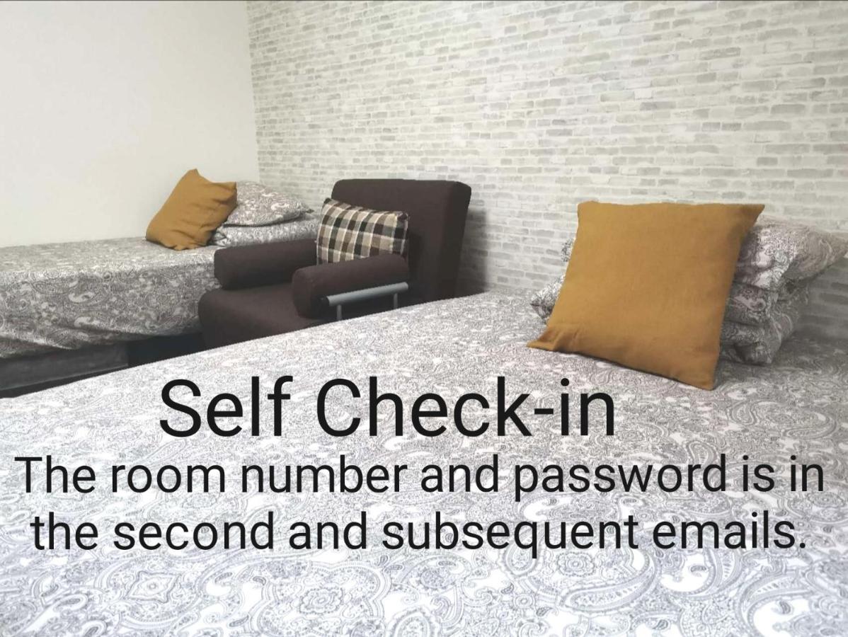 Lx -- Self Check-In -- Room Number & Password Is In The Following Email Tokio Zewnętrze zdjęcie